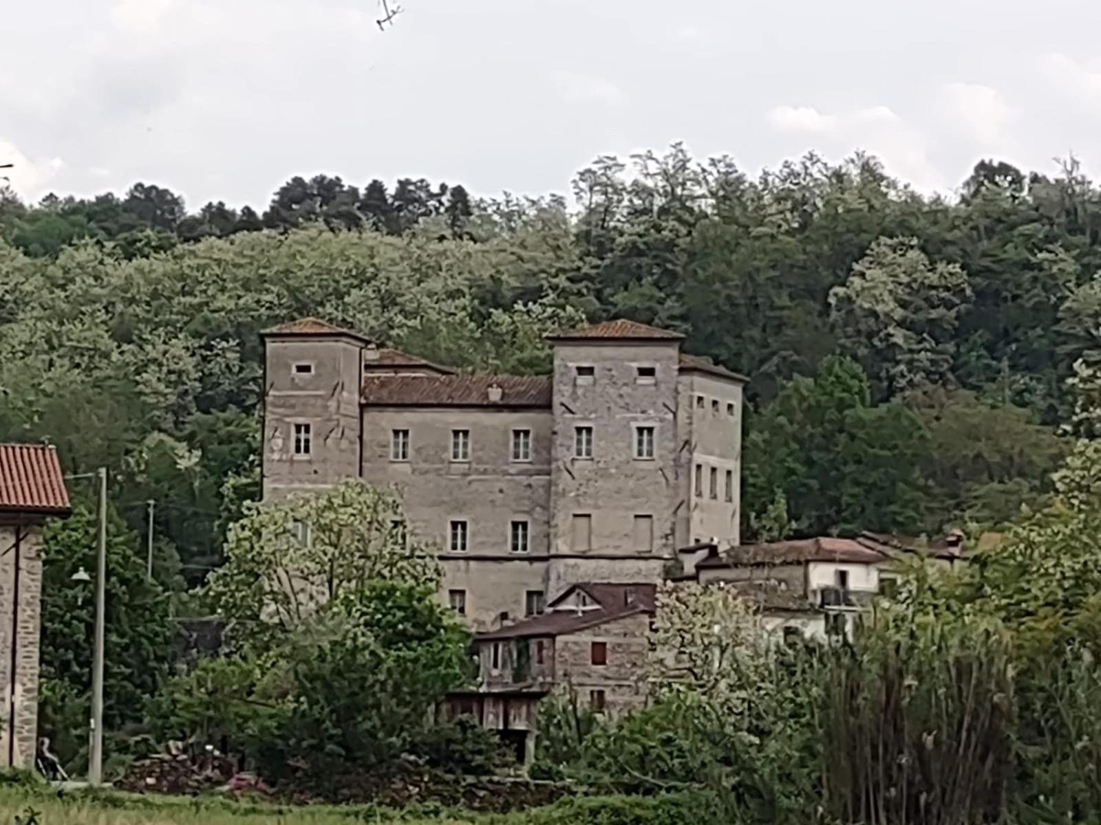Castello Di Pontebosio Luxury Resort 리치아나 나르디 외부 사진